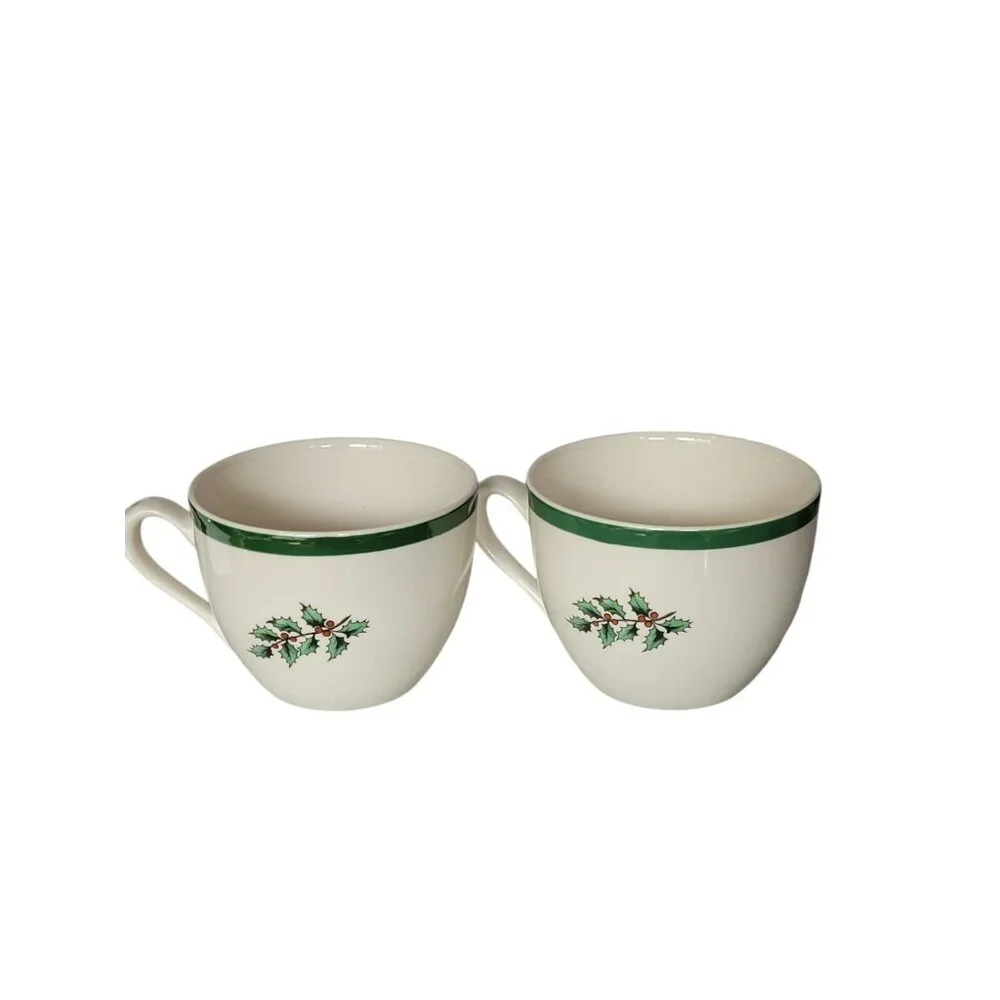 SPODE Christmas‎ Tree Santa Coffee Tea Cups 6oz Set of 2 England VTG